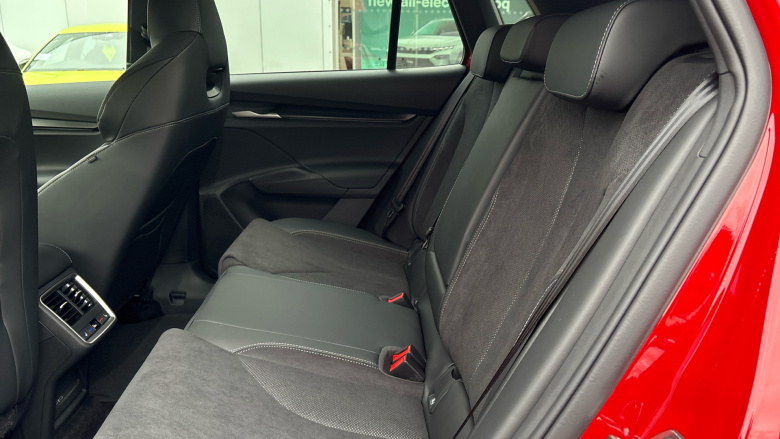 Skoda Elroq 210kW 85 SportLine 82kWh 5dr Auto Electric Estate